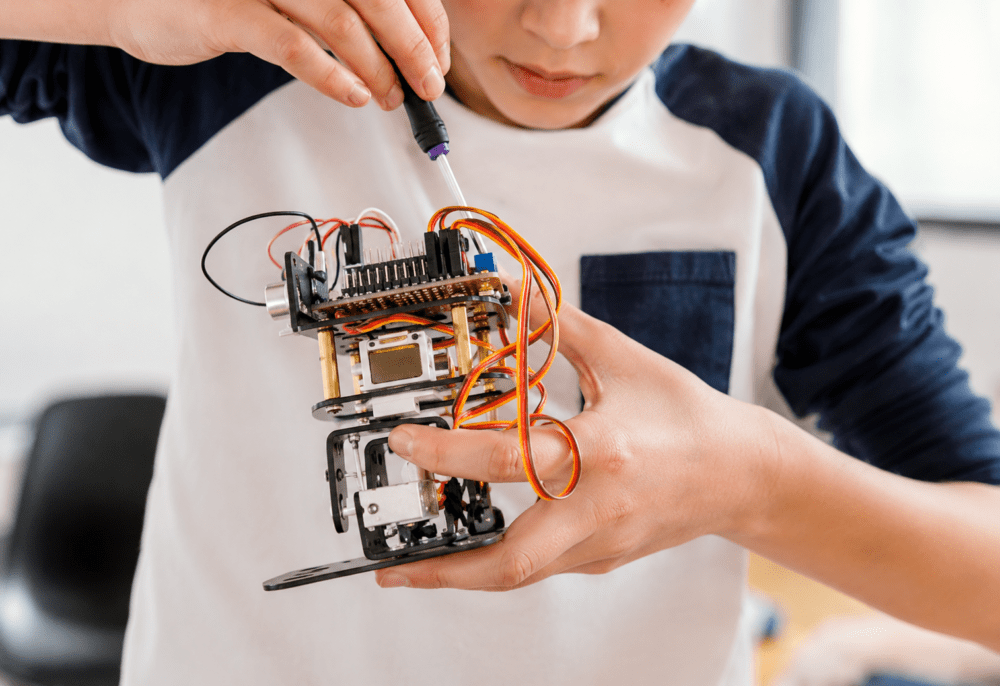 Robots didácticos Ecuador: kits educativos para aprender robótica